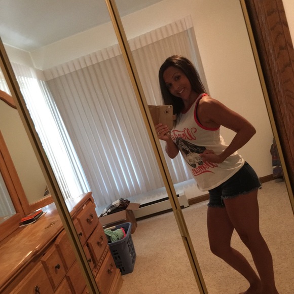 chrissy012